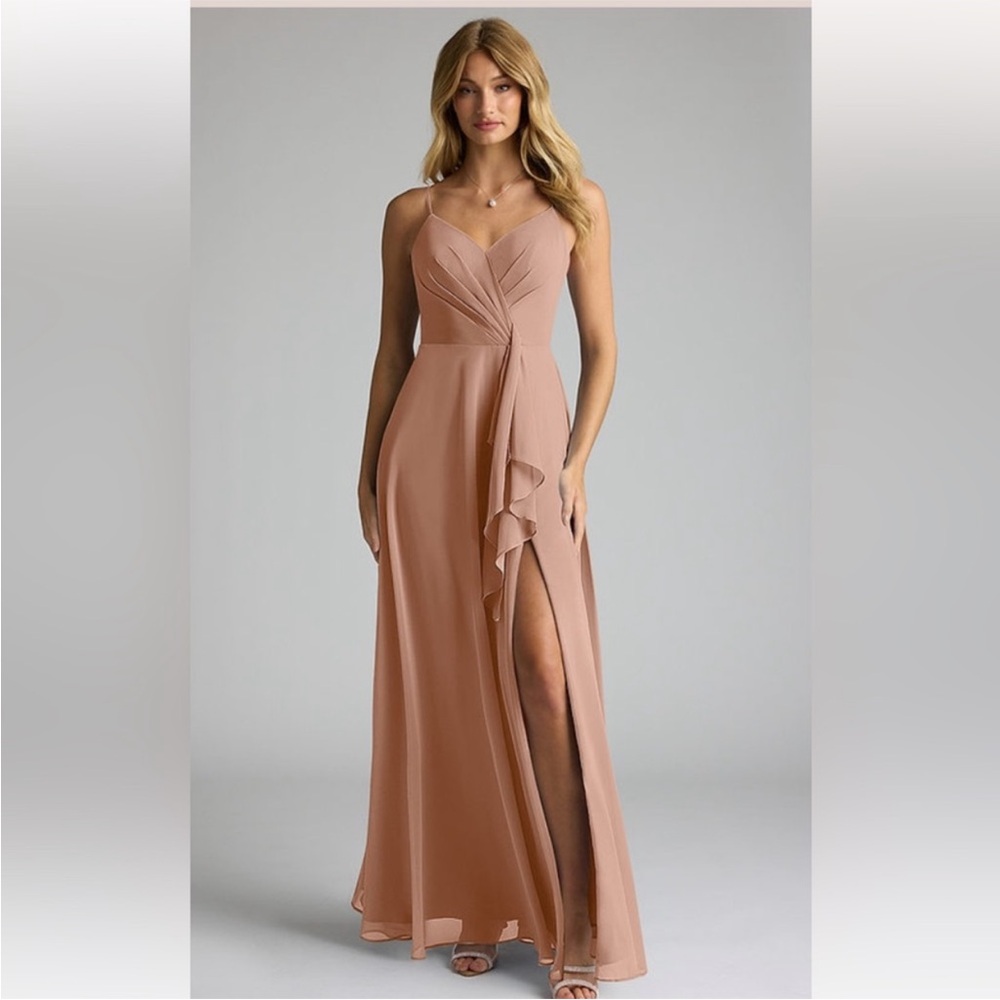 Azazie Akita Champagne Rose size 10